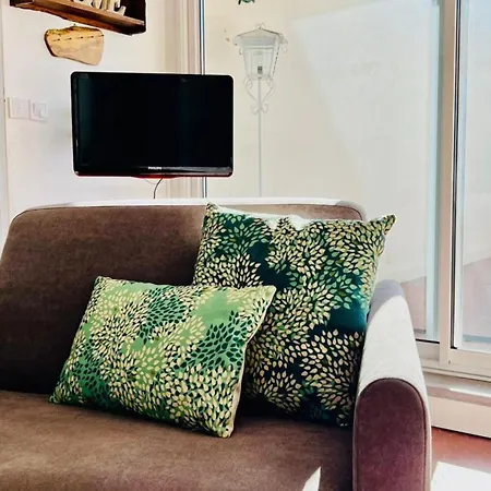 Vue Exceptionnelle - Grande Terrasse Et Piscine Apartman *