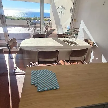 Vue Exceptionnelle - Grande Terrasse Et Piscine * Bandol